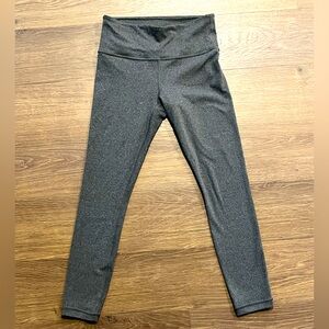 Athleta Elation 7/8 tights, Size XS
